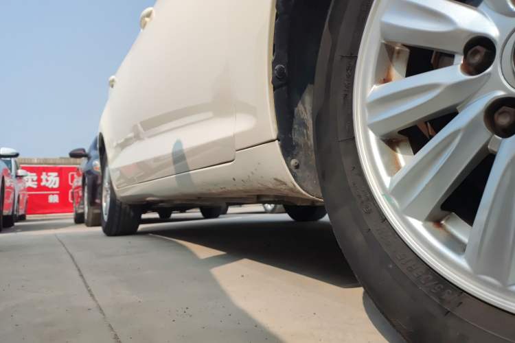 Used BAIC Senova D50 2014 1.5L CVT Standard Edition Right Side Sill