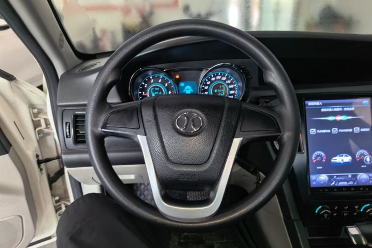 Used BAIC Senova D50 2014 1.5L CVT Standard Edition Steering Wheel