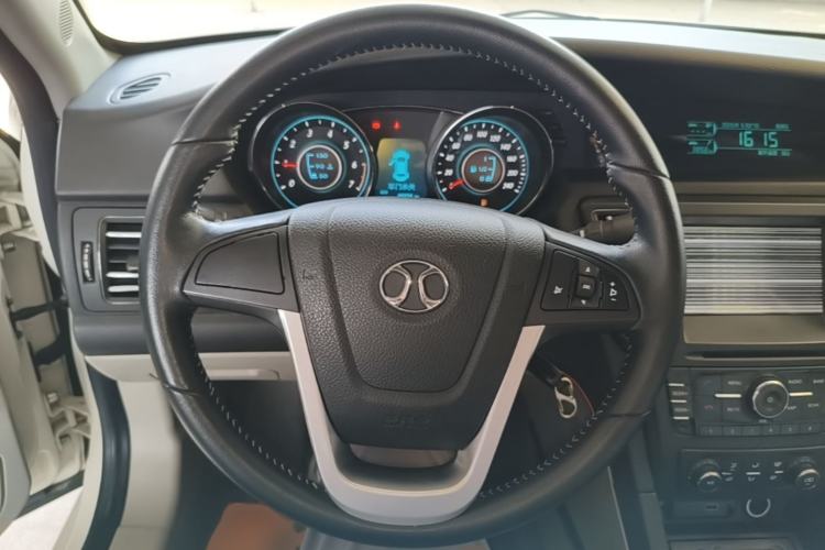 Used BAIC Senova D50 2014 1.5L manual comfort version Steering Wheel