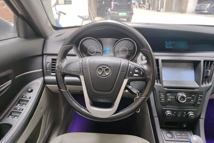 Used BAIC Senova D50 2014 1.5L manual comfort version Steering Wheel