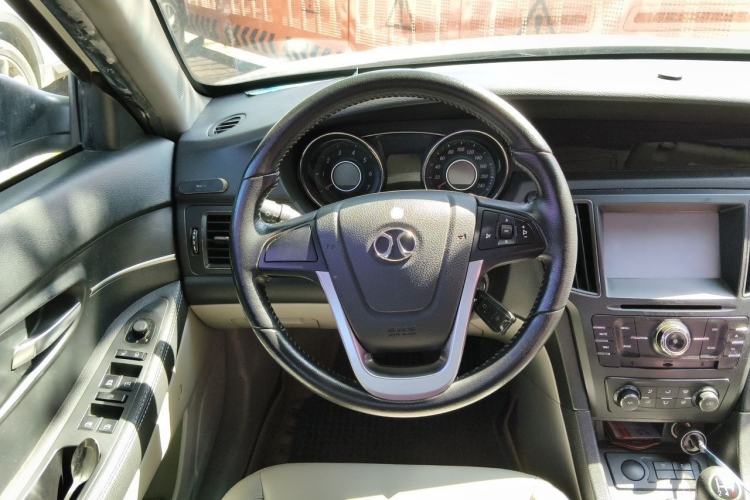 Used BAIC Senova D50 2014 1.5L manual comfort version Steering Wheel