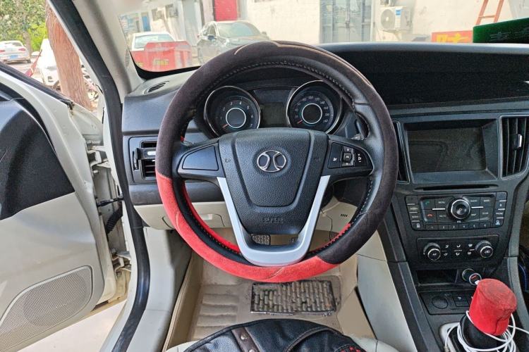 Used BAIC Senova D50 2014 1.5L manual comfort version Steering Wheel