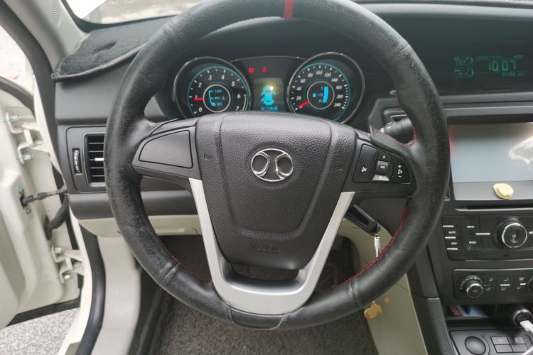 Used BAIC Senova D50 2014 1.5L manual comfort version Steering Wheel