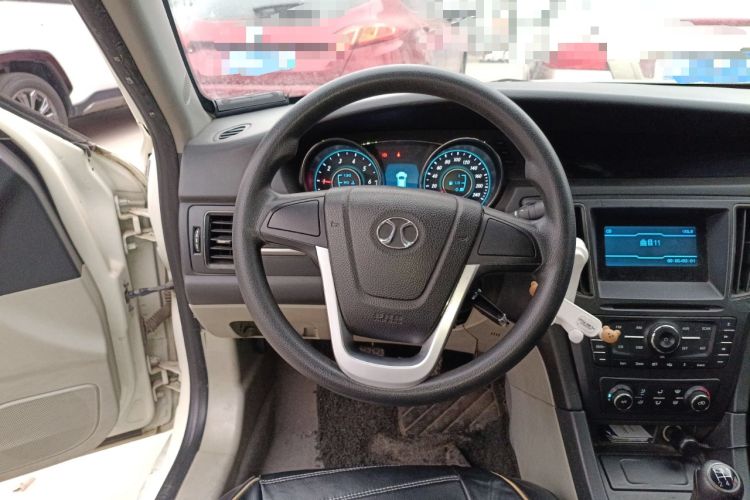 Used BAIC Senova D50 2014 1.5L manual standard version Steering Wheel