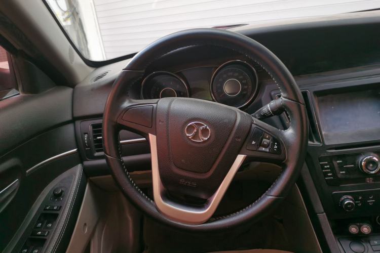 Used BAIC Senova D50 2014 1.5L manual comfort version Steering Wheel