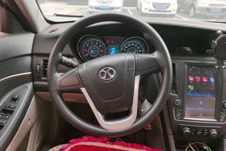 Used BAIC Senova D50 2014 1.5L manual standard version Steering Wheel