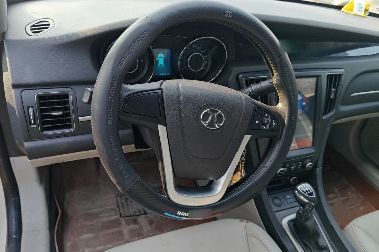 Used BAIC Senova D50 2014 1.5L manual comfort version Steering Wheel