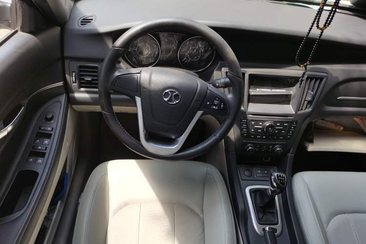 Used BAIC Senova D50 2014 1.5L manual comfort version Steering Wheel