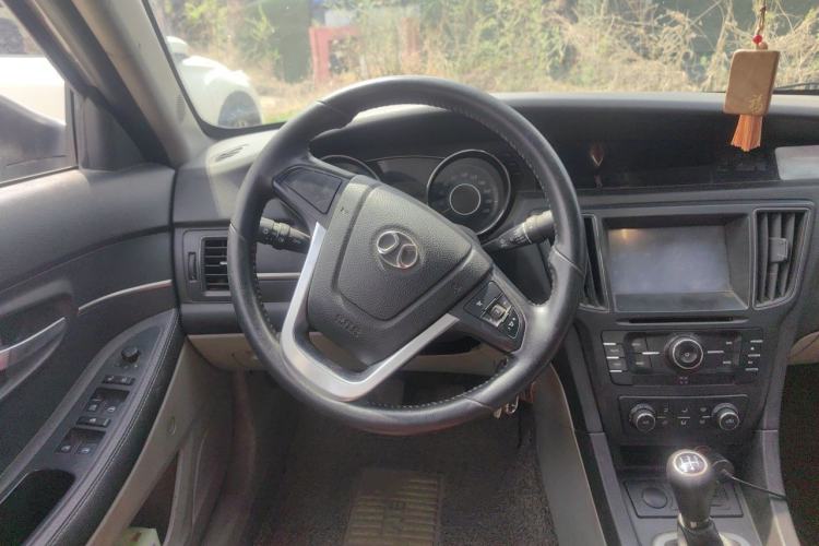 Used BAIC Senova D50 2014 1.5L manual comfort version Steering Wheel