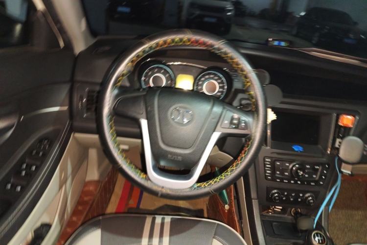 Used BAIC Senova D50 2014 1.5L manual standard version Steering Wheel