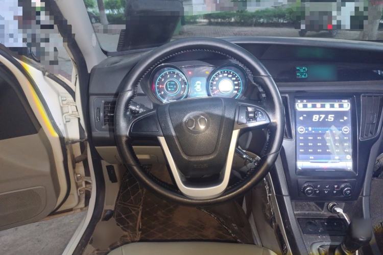 Used BAIC Senova D50 2014 1.5L manual comfort version Steering Wheel
