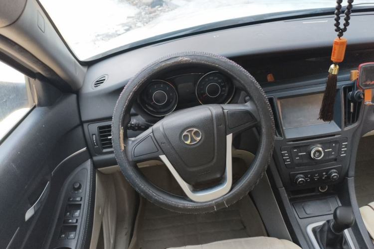 Used BAIC Senova D50 2014 1.5L manual standard version Steering Wheel