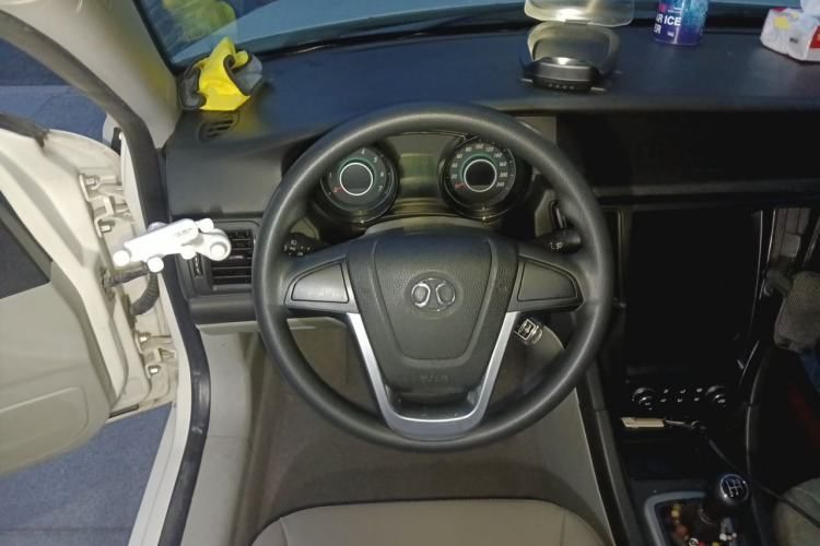 Used BAIC Senova D50 2014 1.5L manual standard version Steering Wheel