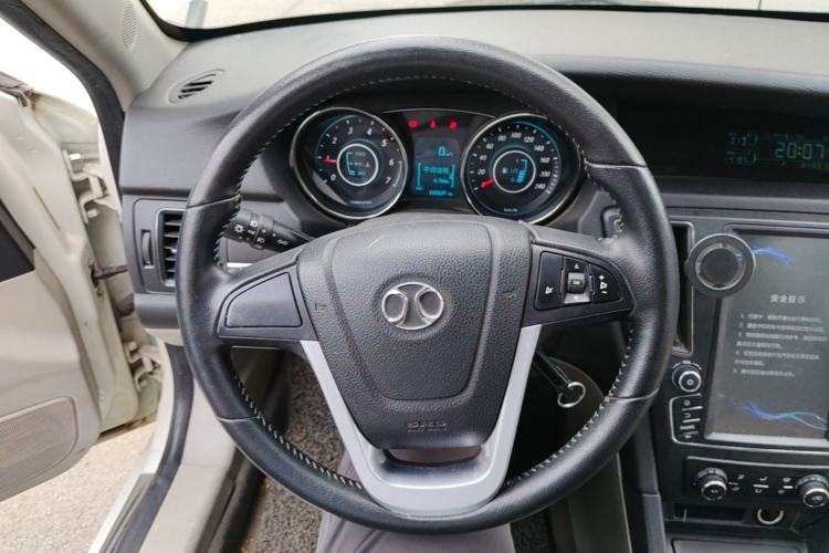Used BAIC Senova D50 2014 1.5L manual comfort version Steering Wheel