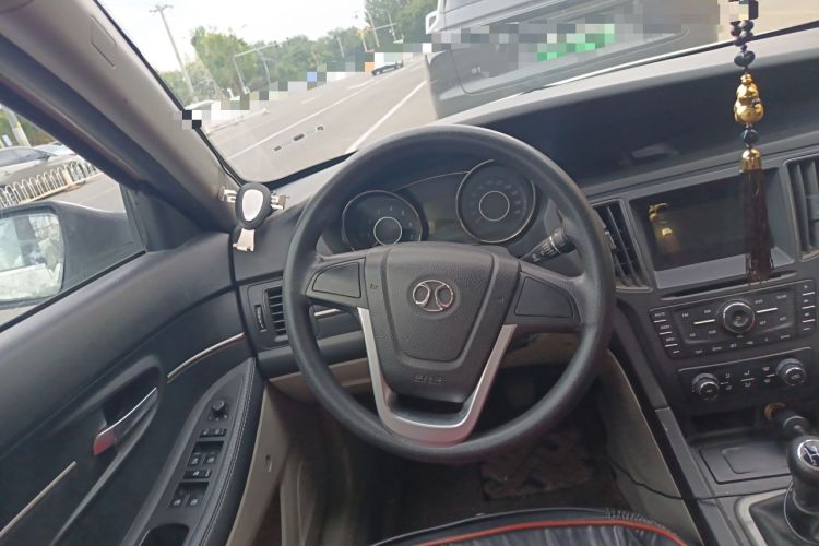 Used BAIC Senova D50 2014 1.5L manual standard version Steering Wheel