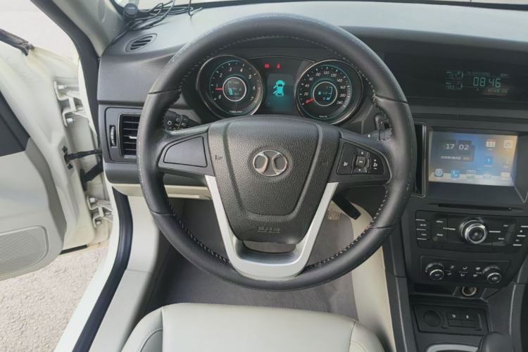 Used BAIC Senova D50 2014 1.5L manual comfort version Steering Wheel
