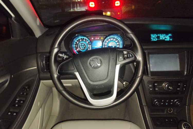 Used BAIC Senova D50 2014 1.5L manual comfort version Steering Wheel