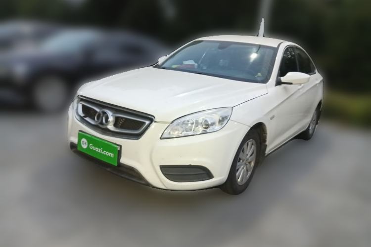 Used BAIC Senova D50 2014 1.5L manual standard version Guazi used car, China used car export, Used car for sale, Used BAIC cars, Cheapest cars for sale