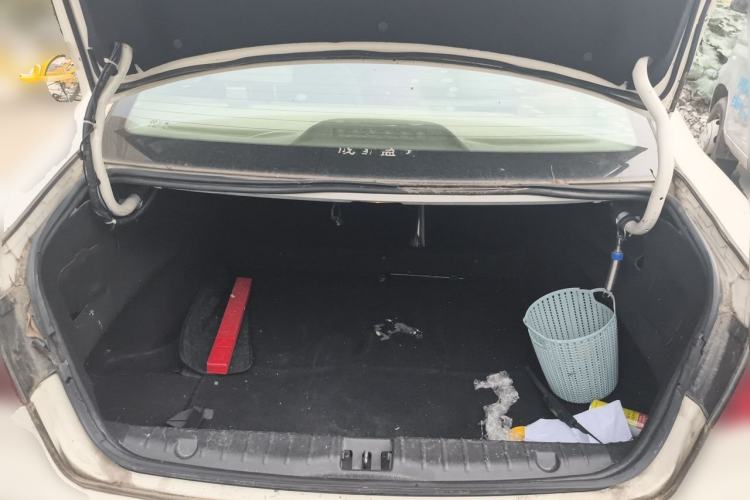 Used BAIC Senova D50 2014 1.5L manual comfort version Trunk