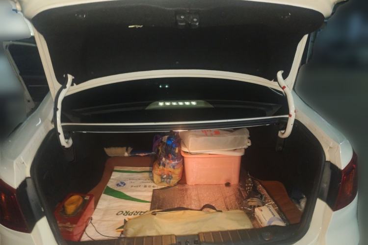 Used BAIC Senova D50 2014 1.5L manual standard version Trunk