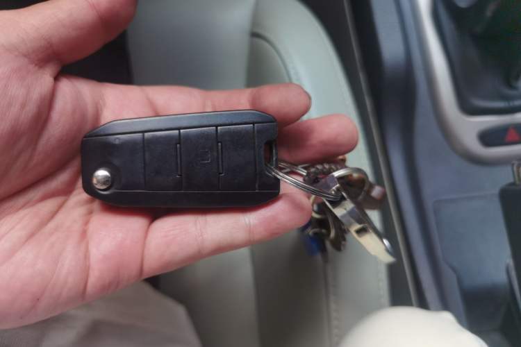 Used BAIC Senova D50 2014 1.5L manual comfort version Vehicle Key