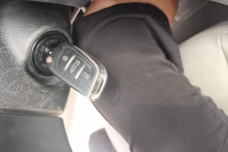 Used BAIC Senova D50 2014 1.5L manual comfort version Vehicle Key