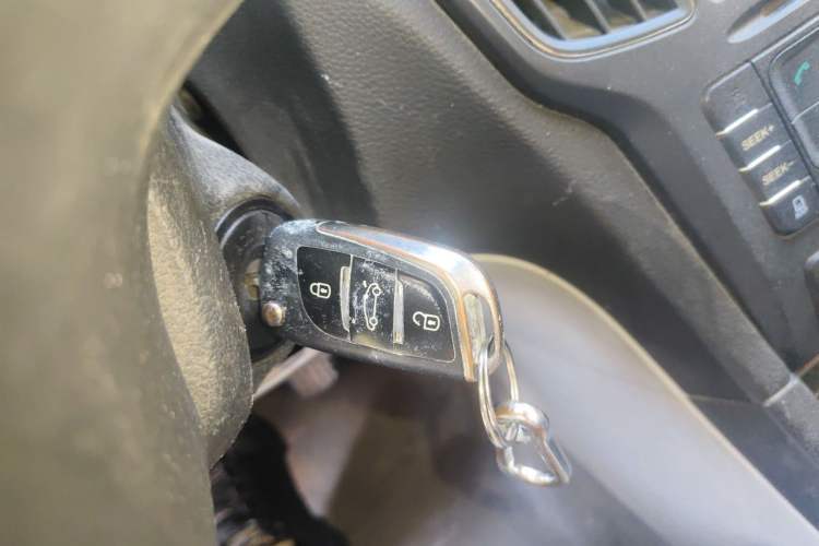 Used BAIC Senova D50 2014 1.5L manual comfort version Vehicle Key