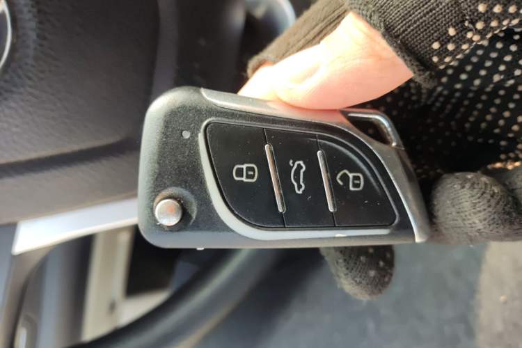 Used BAIC Senova D50 2014 1.5L CVT Standard Edition Vehicle Key