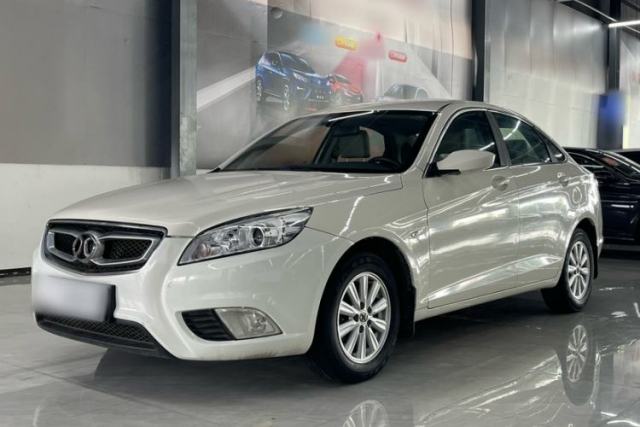 Used BAIC Senova D50 2014 1.5L manual standard version