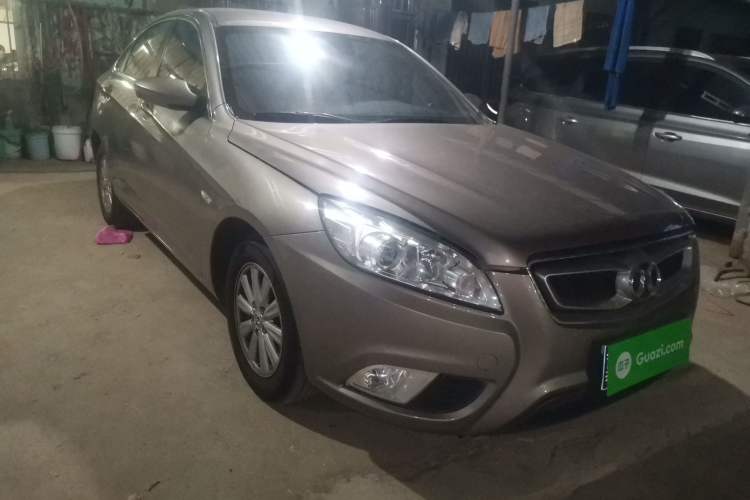 Used BAIC Senova D50 2014 1.5L CVT Standard Edition Front Right 45 Deg