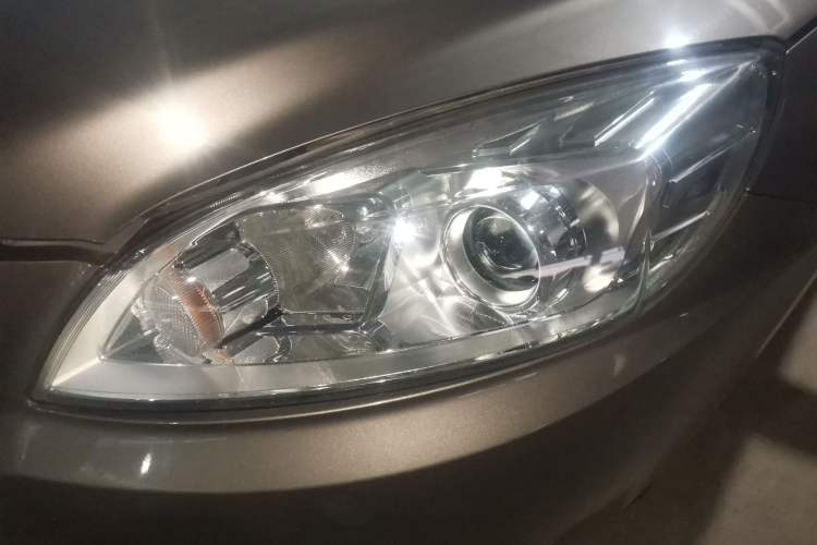 Used BAIC Senova D50 2014 1.5L CVT Standard Edition Left Front Headlight
