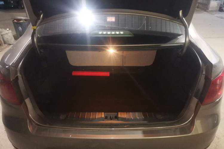 Used BAIC Senova D50 2014 1.5L CVT Standard Edition Trunk