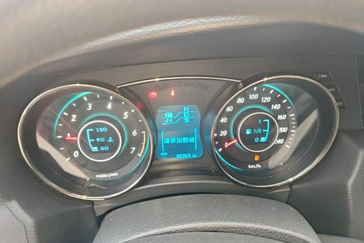 Used BAIC Senova D50 2015 1.5L CVT Standard Value Navigation Edition Instrument Cluster