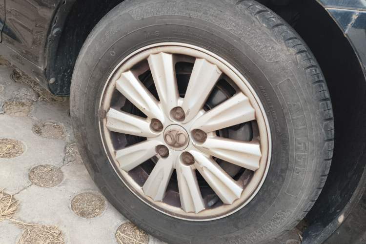 Used BAIC Senova D50 2015 1.5L CVT Standard Value Navigation Edition Right Front Wheel Hub
