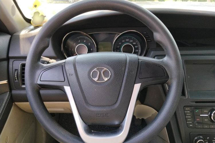 Used BAIC Senova D50 2015 1.5L CVT Standard Value Navigation Edition Steering Wheel