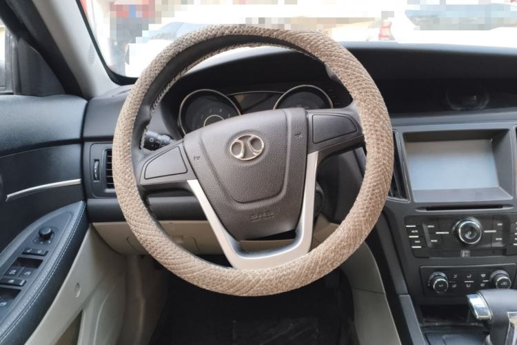 Used BAIC Senova D50 2015 1.5L CVT Standard Value Navigation Edition Steering Wheel