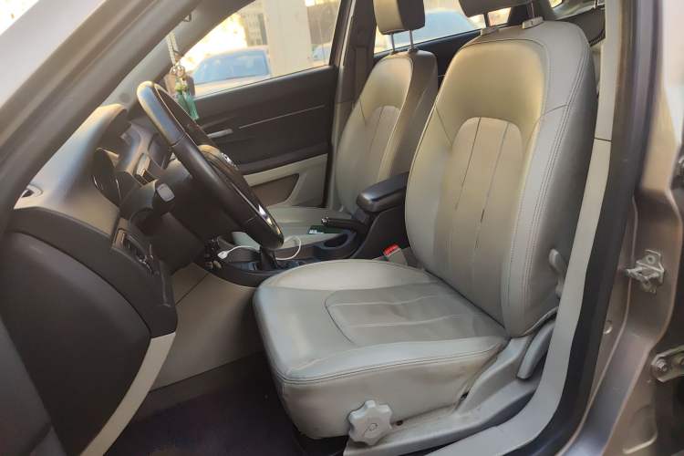 Used BAIC Senova D50 2015 1.5L Manual Comfort Value Navigation Edition Left Front Seat