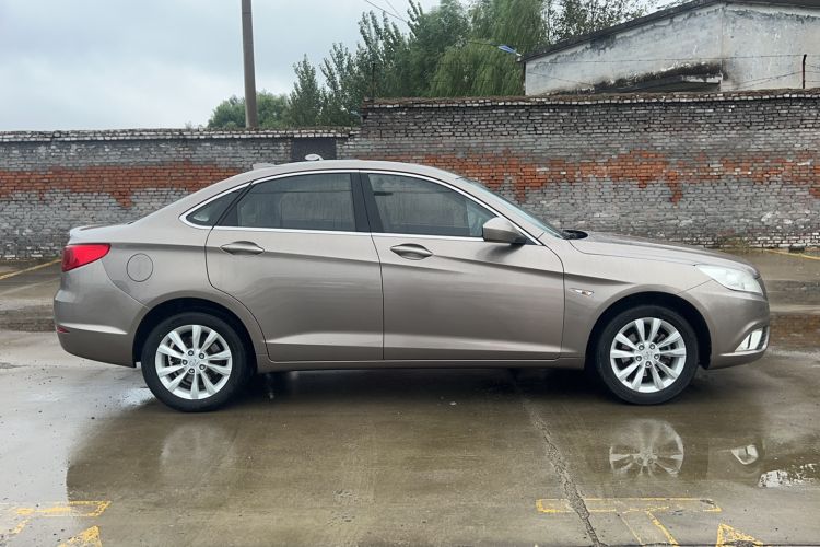 Used BAIC Senova D50 2015 1.5L Manual Comfort Value Navigation Edition Exterior 2