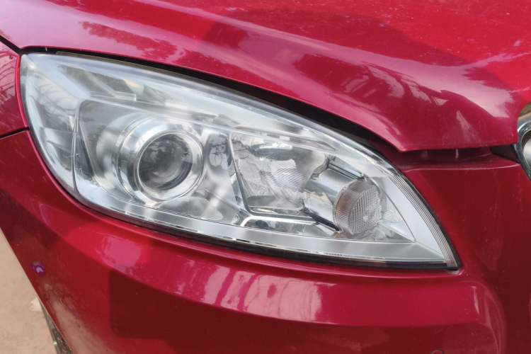 Used BAIC Senova D50 2015 1.5L Manual Comfort Value Navigation Edition Right Front Headlight