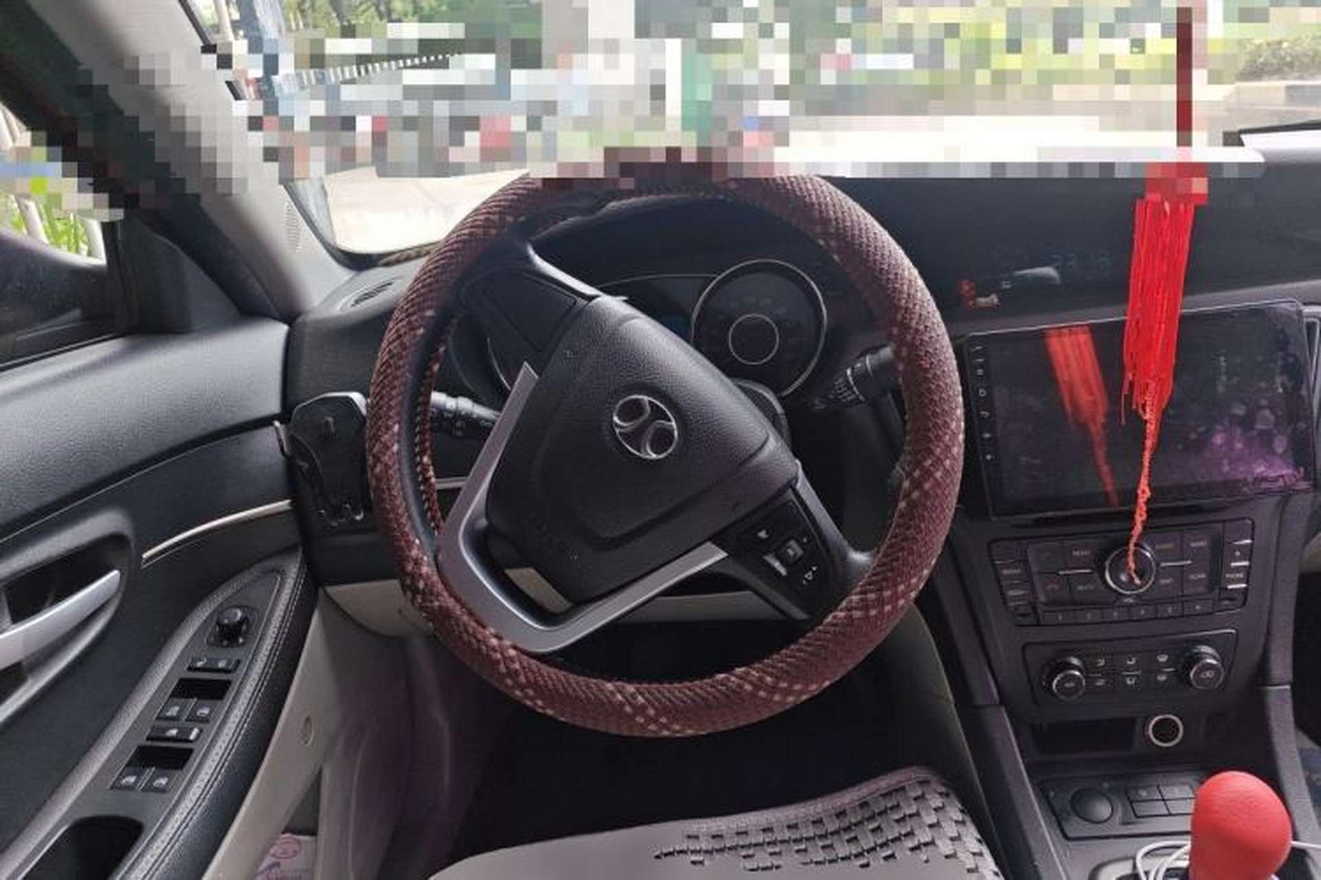 Used BAIC Senova D50 2015 1.5L Manual Comfort Value Navigation Edition Steering Wheel