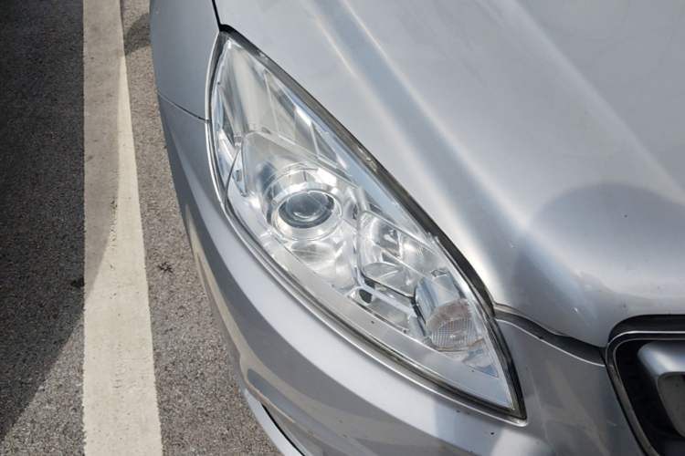 Used BAIC Senova D50 2015 1.5L Manual Comfort Value Navigation Edition Right Front Headlight