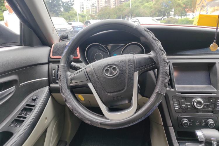 Used BAIC Senova D50 2015 1.5L CVT Standard Value Navigation Edition Steering Wheel