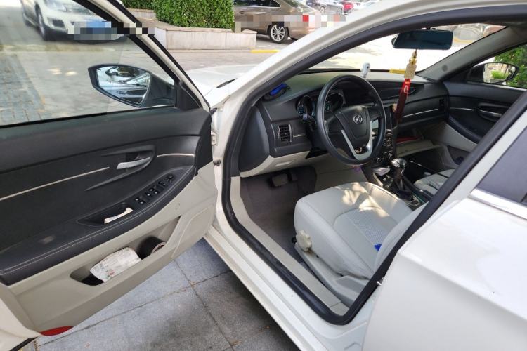 Used BAIC Senova D50 2015 1.5L CVT Standard Value Navigation Edition Driver Seat
