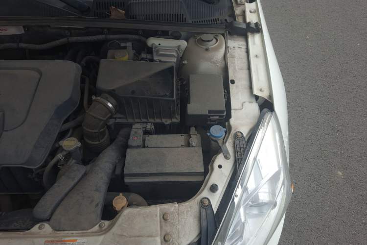 Used BAIC Senova D50 2015 1.5L Manual Comfort Value Navigation Edition Engine Bay Left