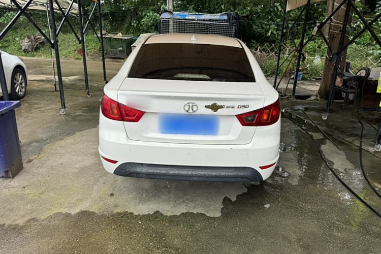 Used BAIC Senova D50 2015 1.5L CVT Standard Value Navigation Edition Exterior 4