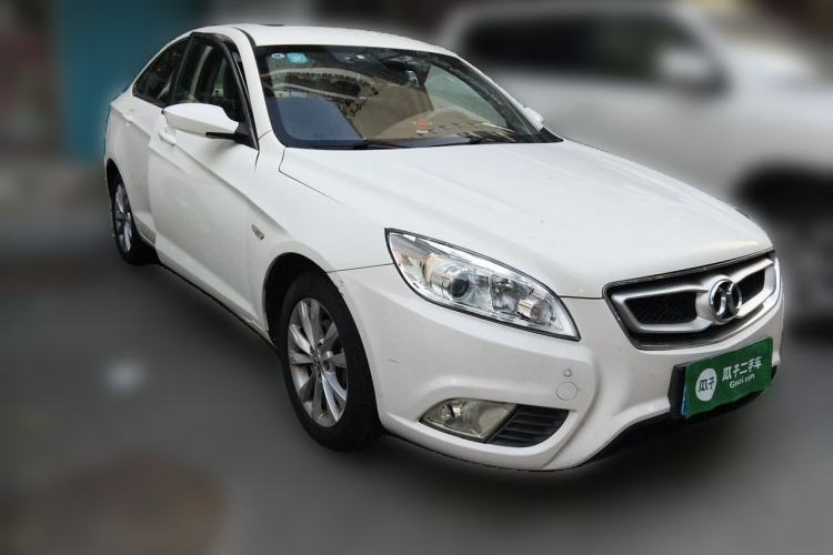Used BAIC Senova D50 2015 1.5L Manual Comfort Value Navigation Edition Front Right 45 Deg