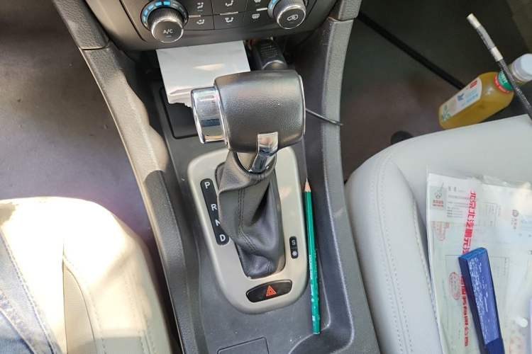 Used BAIC Senova D50 2015 1.5L CVT Standard Value Navigation Edition Gear Lever