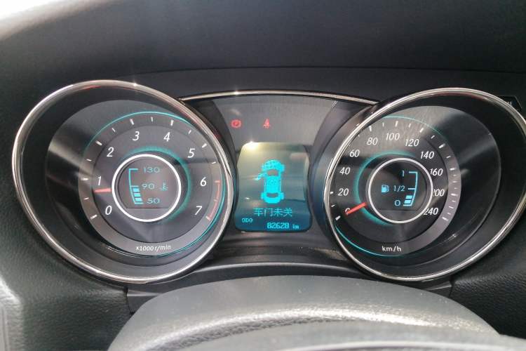 Used BAIC Senova D50 2015 1.5L Manual Comfort Value Navigation Edition Instrument Cluster