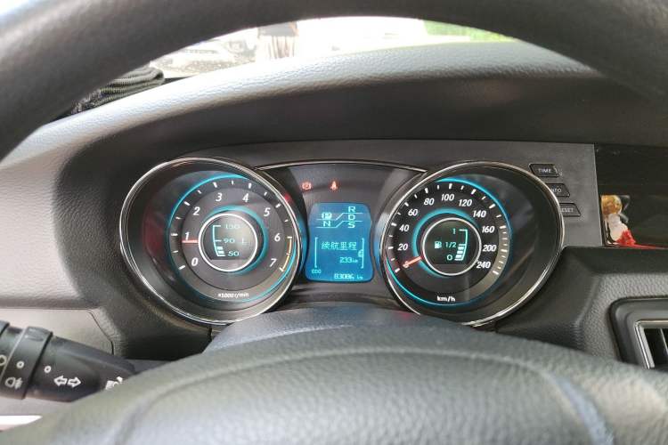 Used BAIC Senova D50 2015 1.5L CVT Standard Value Navigation Edition Instrument Cluster