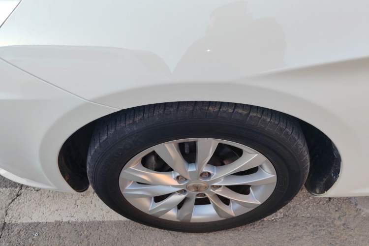 Used BAIC Senova D50 2015 1.5L Manual Comfort Value Navigation Edition Left Front Wheel Hub